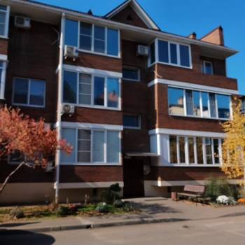 Продается 1-комнатная квартира, 40 м²