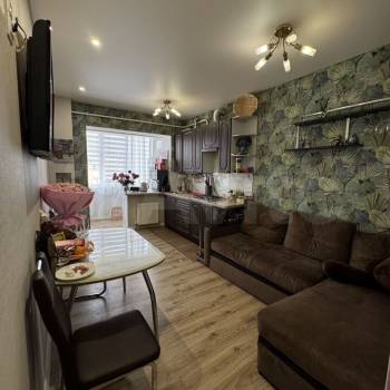 Продается 2-х комнатная квартира, 43 м²