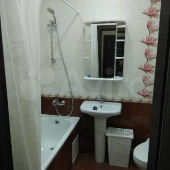 Сдается 1-комнатная квартира, 38 м²