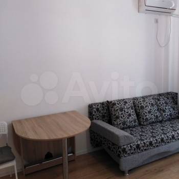 Продается 1-комнатная квартира, 27 м²