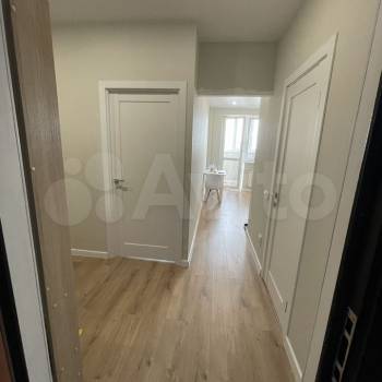 Продается 1-комнатная квартира, 40 м²