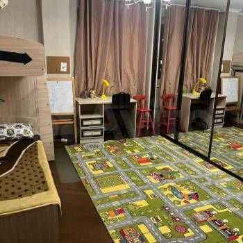 Продается Многокомнатная квартира, 180 м²