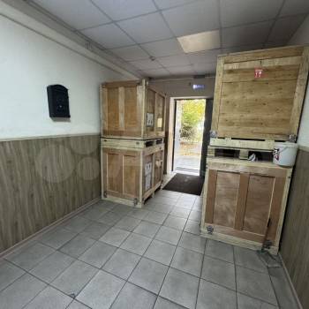 Продается Нежилое помещение, 177,8 м²