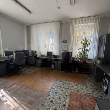 Продается Нежилое помещение, 177,8 м²