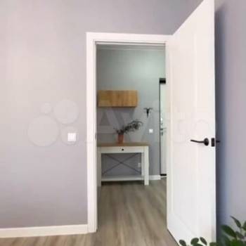 Продается 1-комнатная квартира, 48 м²