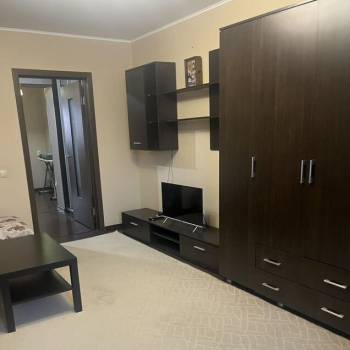 Сдается 1-комнатная квартира, 44,4 м²