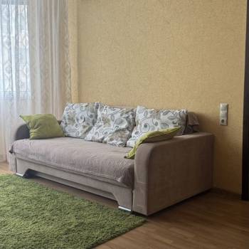 Сдается 1-комнатная квартира, 47 м²