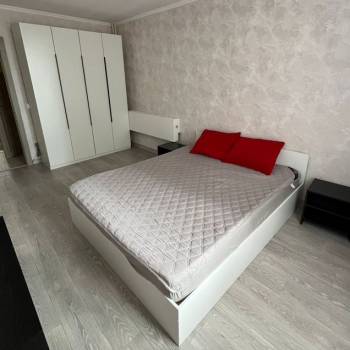 Сдается Многокомнатная квартира, 72 м²