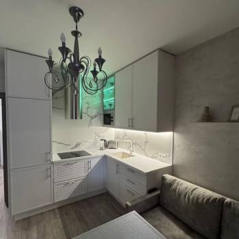 Продается 1-комнатная квартира, 47 м²