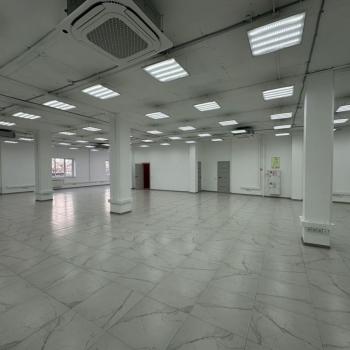 Продается Нежилое помещение, 600 м²