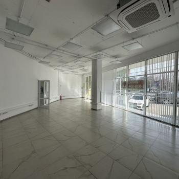 Продается Нежилое помещение, 600 м²