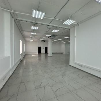 Продается Нежилое помещение, 600 м²