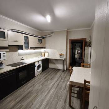 Продается 2-х комнатная квартира, 67 м²