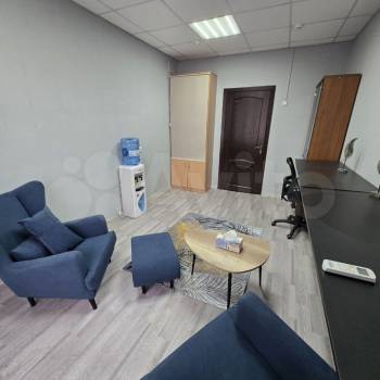 Сдается Нежилое помещение, 17 м²