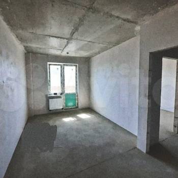 Продается 1-комнатная квартира, 35 м²