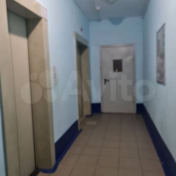 Продается 1-комнатная квартира, 50 м²