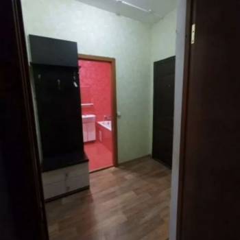 Продается 1-комнатная квартира, 50 м²