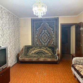 Сдается 1-комнатная квартира, 42 м²