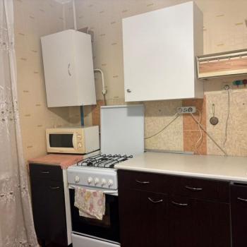 Сдается 1-комнатная квартира, 42 м²