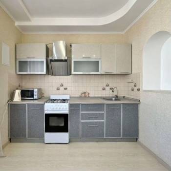 Продается 1-комнатная квартира, 43 м²