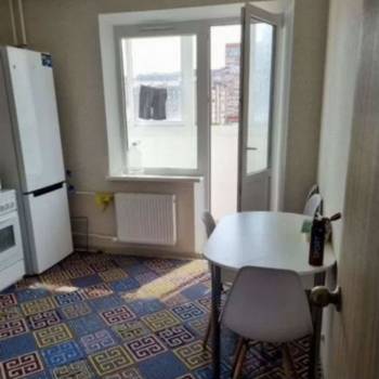 Сдается 1-комнатная квартира, 35 м²