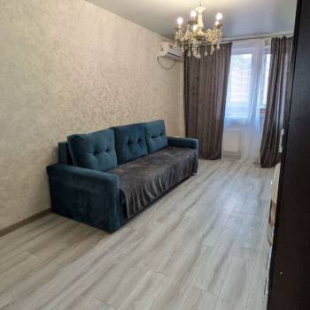 Сдается 1-комнатная квартира, 40 м²