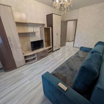 Сдается 1-комнатная квартира, 40 м²