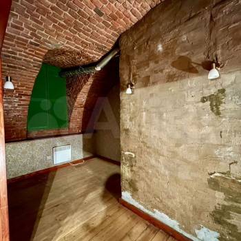 Сдается Нежилое помещение, 174 м²