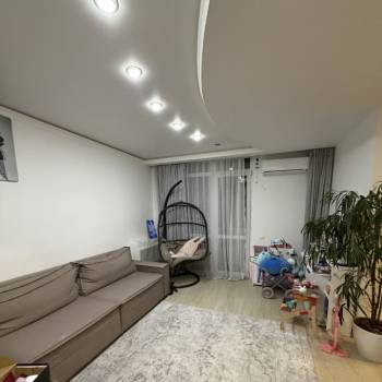 Продается 3-х комнатная квартира, 75,3 м²