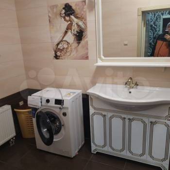 Сдается Дом, 210 м²