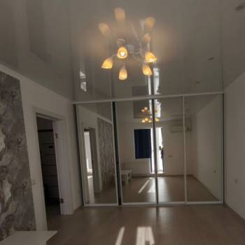 Продается 1-комнатная квартира, 35 м²