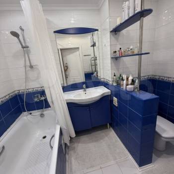 Сдается Многокомнатная квартира, 68,1 м²