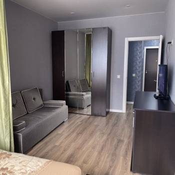 Продается 1-комнатная квартира, 40,8 м²