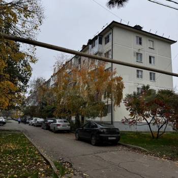 Продается 1-комнатная квартира, 32 м²