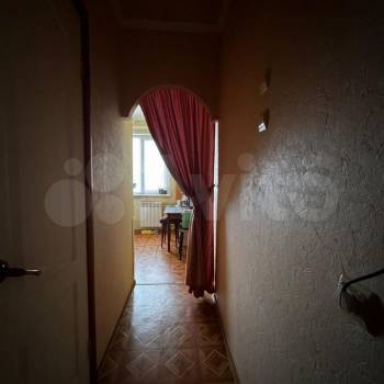 Продается 1-комнатная квартира, 32 м²