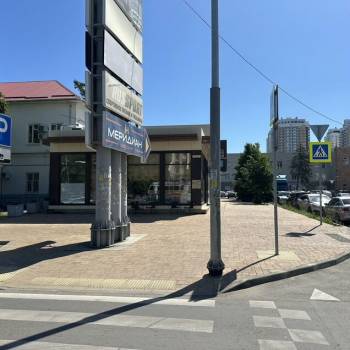 Продается Нежилое помещение, 473 м²