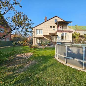 Продается Дом, 320 м²