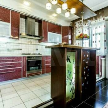 Продается 3-х комнатная квартира, 175 м²