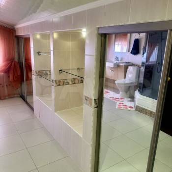 Продается 3-х комнатная квартира, 175 м²