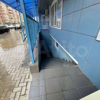 Сдается Нежилое помещение, 450 м²