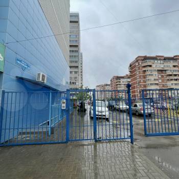 Сдается Нежилое помещение, 450 м²