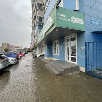 Сдается Нежилое помещение, 450 м²