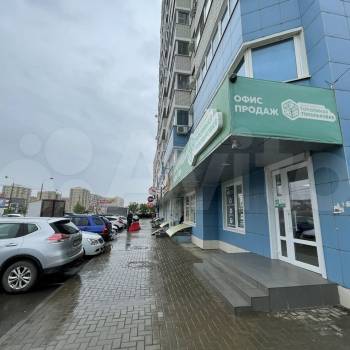 Сдается Нежилое помещение, 450 м²