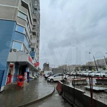 Сдается Нежилое помещение, 450 м²