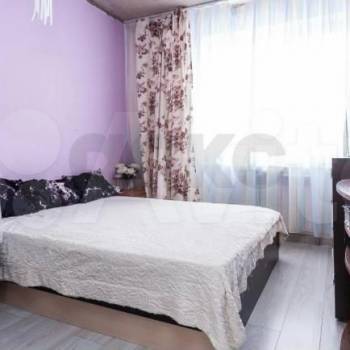 Продается 1-комнатная квартира, 42,2 м²