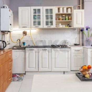 Продается 1-комнатная квартира, 42,2 м²