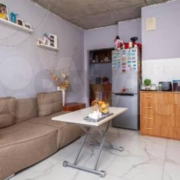 Продается 1-комнатная квартира, 42,2 м²