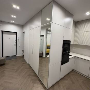 Продается 2-х комнатная квартира, 60 м²