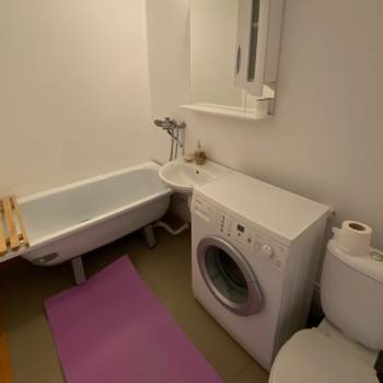 Сдается 1-комнатная квартира, 38 м²