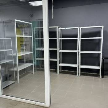 Сдается Торговое помещение, 13 м²
